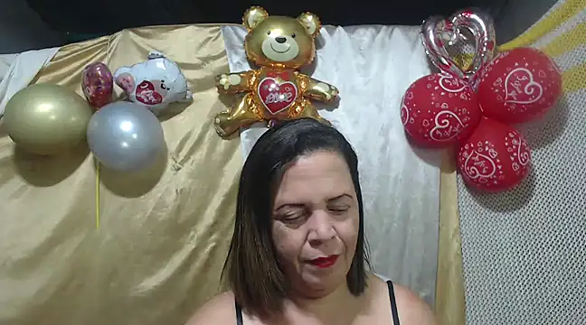 Snapshot of alina_maturehot chatting on 10, 2, 2025 alina maturehot online show from 10, 2, 2025