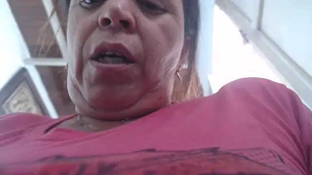 Snapshot of alina_maturehot chatting on 28, 2, 2025 alina maturehot online show from 28, 2, 2025