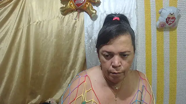 Snapshot of alina_maturehot chatting on 7, 3, 2025 alina maturehot online show from 7, 3, 2025