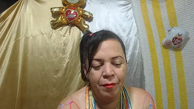 Snapshot of alina_maturehot chatting on 18, 3, 2025 alina maturehot online show from 18, 3, 2025