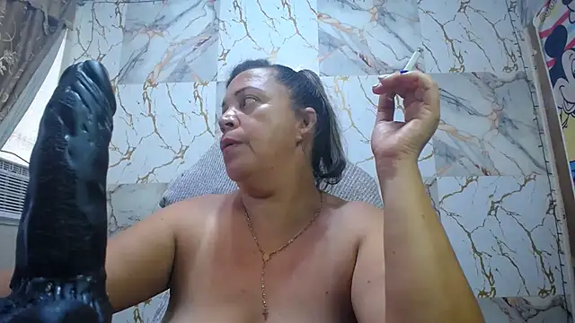 Snapshot of alina_maturehot chatting on 2, 5, 2026 alina maturehot online show from 2, 5, 2026
