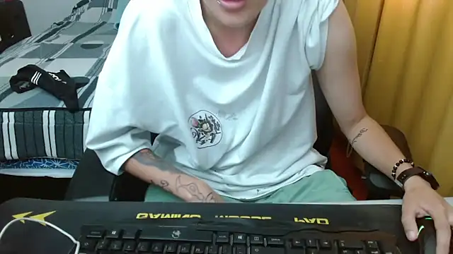Snapshot of duo_peludoo chatting on 16, 6, 2026 duo peludoo online show from 16, 6, 2026