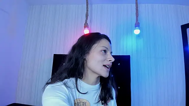 Snapshot of nicky_angel1 chatting on 21, 3, 2025 nicky angel1 online show from 21, 3, 2025