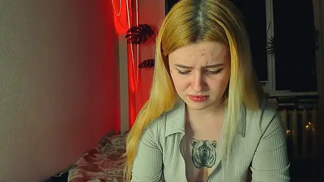 Snapshot of Alexa_Pirs chatting on 8, 3, 2025 Alexa Pirs online show from 8, 3, 2025