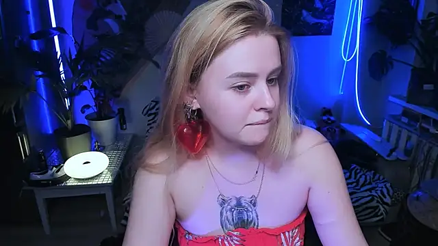 Snapshot of Alexa_Pirs chatting on 30, 11, 2025 Alexa Pirs online show from 30, 11, 2025