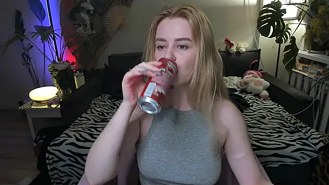 Alexa Pirs online show from 8, 3, 2026