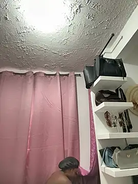 Snapshot of Daphnewalker__ chatting on 8, 2, 2026 Daphnewalker online show from 8, 2, 2026