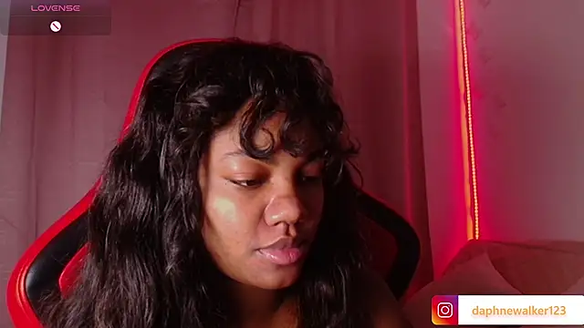 Snapshot of Daphnewalker__ chatting on 17, 2, 2026 Daphnewalker online show from 17, 2, 2026