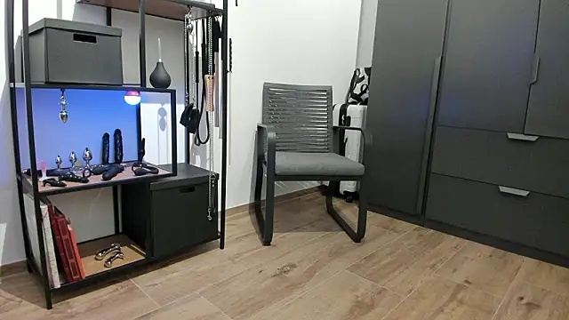 Snapshot of molicaremolicare chatting on 24, 3, 2026 molicaremolicare online show from 24, 3, 2026