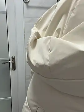 Snapshot of jinj-a chatting on 13, 2, 2025 jinj-a online show from 13, 2, 2025