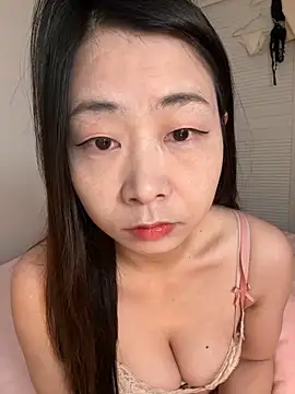 Snapshot of jinj-a chatting on 25, 2, 2025 jinj-a online show from 25, 2, 2025