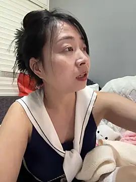 Snapshot of jinj-a chatting on 17, 3, 2025 jinj-a online show from 17, 3, 2025