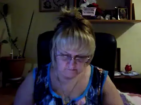 Snapshot of Violet5364 chatting on 7, 3, 2025 Violet5364 online show from 7, 3, 2025