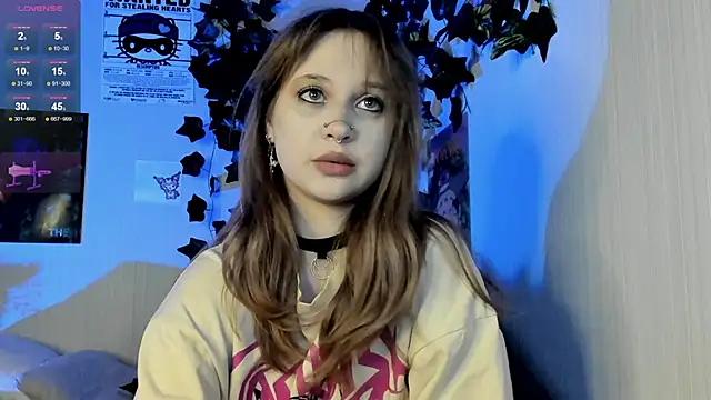 Snapshot of marynixoxo chatting on 4, 3, 2025 marynixoxo online show from 4, 3, 2025