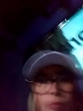 CandieGilson   online show from 24, 9, 2025