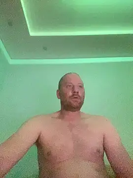 Krzysiekg123 online show from 20, 2, 2026