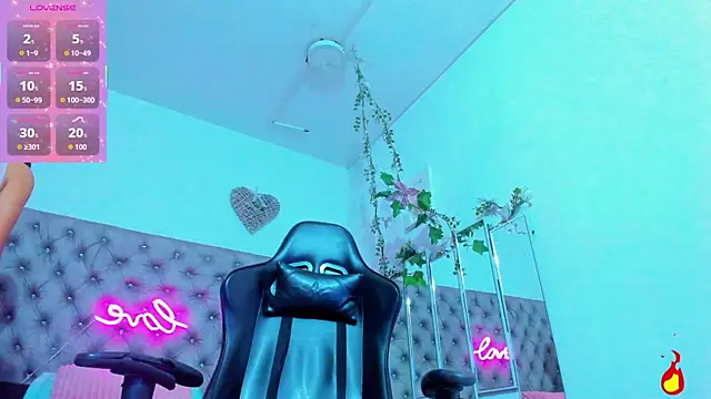 Snapshot of Naomii_Viper chatting on 17, 1, 2026 Naomii Viper online show from 17, 1, 2026