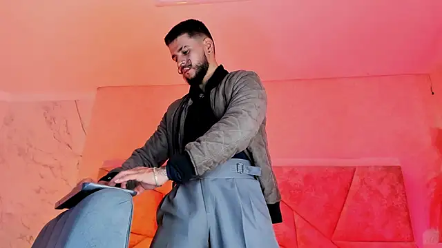 Snapshot of DickGriffith_ chatting on 14, 2, 2026 DickGriffith online show from 14, 2, 2026