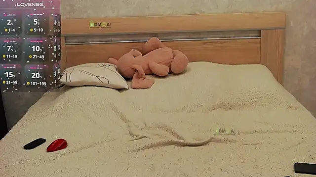 Rae Lindy online show from 26, 11, 2025