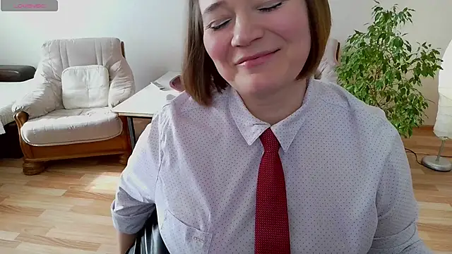 LizaMilfa online show from 10, 3, 2025