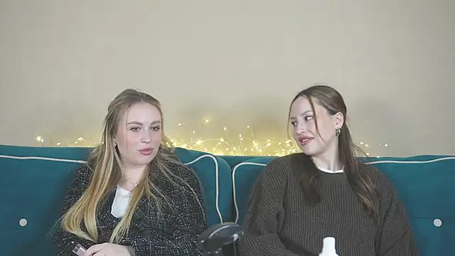 Snapshot of girlstirp chatting on 8, 3, 2025 girlstirp online show from 8, 3, 2025