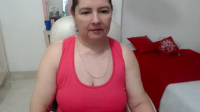 Snapshot of leonela_69 chatting on 4, 6, 2026 leonela 69 online show from 4, 6, 2026