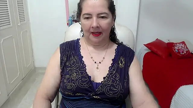 Snapshot of leonela_69 chatting on 5, 6, 2026 leonela 69 online show from 5, 6, 2026