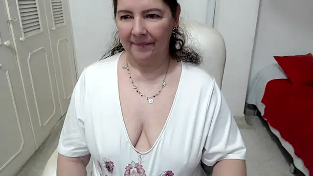 Snapshot of leonela_69 chatting on 11, 6, 2026 leonela 69 online show from 11, 6, 2026