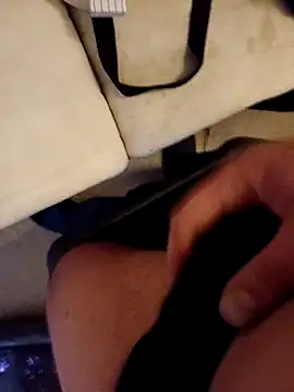 flo000031 online show from 24, 11, 2025