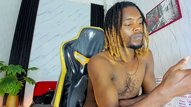 Snapshot of LooganX chatting on 2, 3, 2025 LooganX online show from 2, 3, 2025