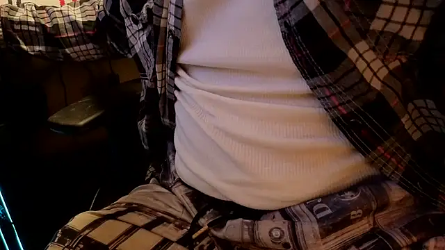 Snapshot of strongdude212 chatting on 25, 10, 2025 strongdude212 online show from 25, 10, 2025