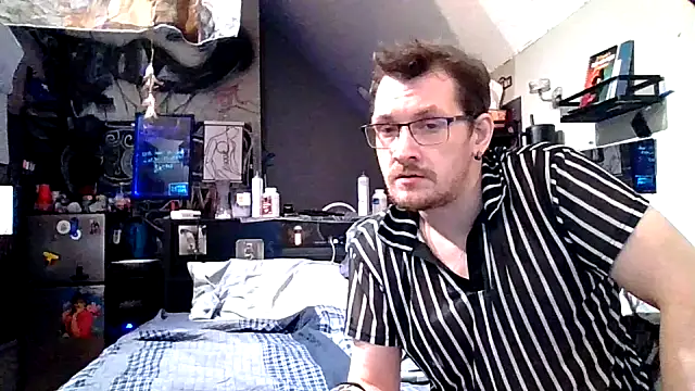 Snapshot of Sk00byJaXxX212 chatting on 14, 5, 2026 Sk00byJaXxX212 online show from 14, 5, 2026