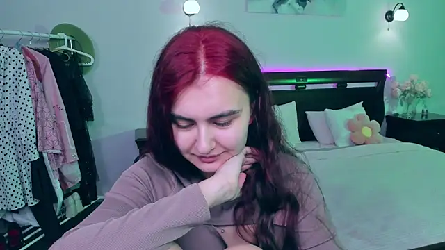 GabriellaMays online show from 8, 3, 2025