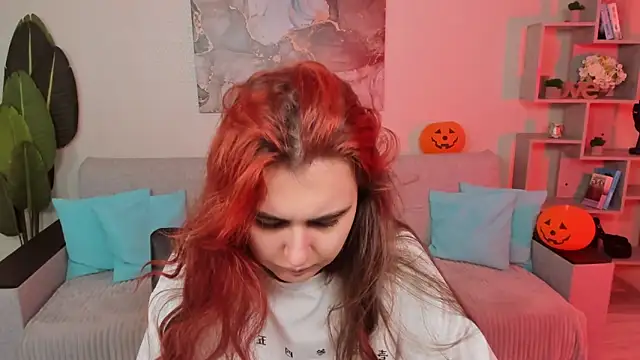 GabriellaMays online show from 8, 11, 2025