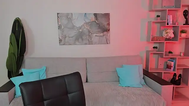 GabriellaMays online show from 11, 2, 2026