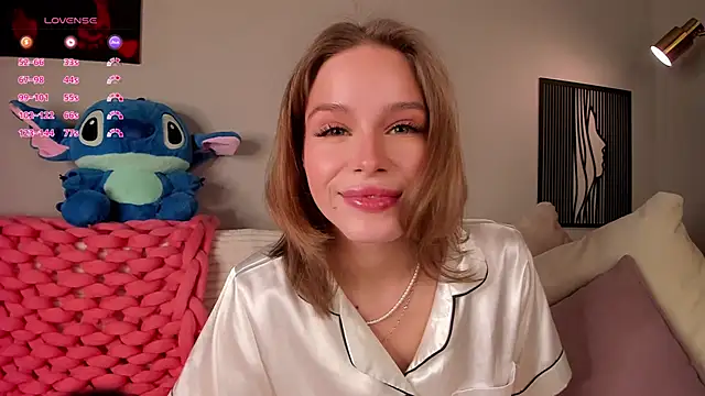 TaiteBayles online show from 29, 9, 2025