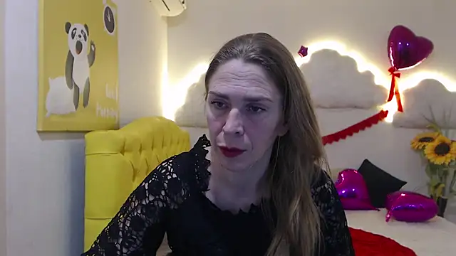 TessaDaybreak online show from 3, 3, 2025