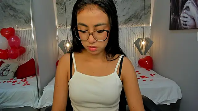 lucelly 15 online show from 15, 2, 2025