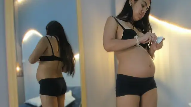 lucelly 15 online show from 15, 12, 2025