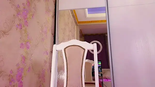 Demonic Angel  online show from 6, 3, 2025