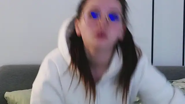 -Amora online show from 23, 10, 2025