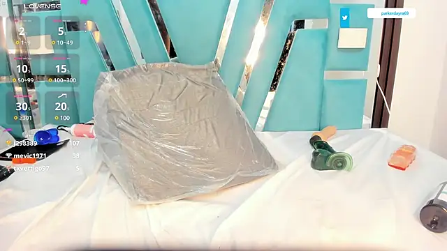 Snapshot of ebony_valentina chatting on 8, 3, 2025 ebony valentina online show from 8, 3, 2025