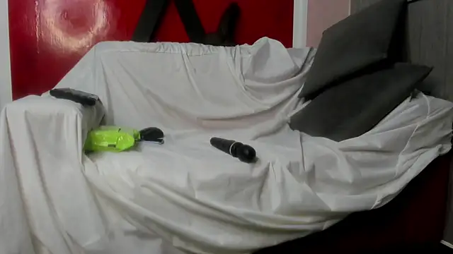 Snapshot of ebony_valentina chatting on 20, 9, 2025 ebony valentina online show from 20, 9, 2025