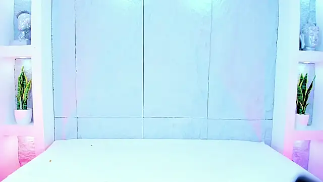 MiaMistrex online show from 7, 10, 2025