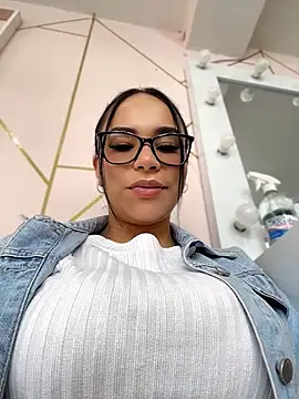 Naatalia online show from 26, 6, 2026