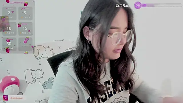 Naoko 7w7 online show from 13, 3, 2025