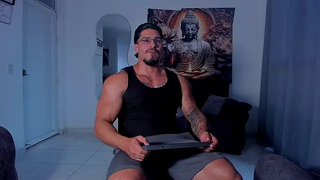 Snapshot of Valentino_Dosantos_ chatting on 26, 9, 2025 Valentino Dosantos online show from 26, 9, 2025