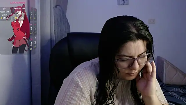 Snapshot of miss_nyxxx chatting on 26, 5, 2026 miss nyxxx online show from 26, 5, 2026