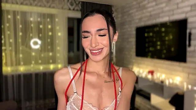 Snapshot of alissadreams chatting on 1, 11, 2025 alissadreams online show from 1, 11, 2025