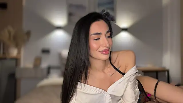 Snapshot of alissadreams chatting on 10, 11, 2025 alissadreams online show from 10, 11, 2025